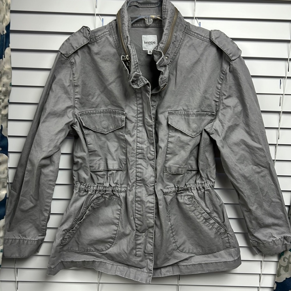 Womens size M lightweight gray Kenzie jacket